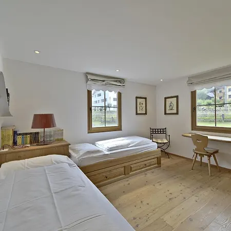 Apartment Chesa Lodola A -